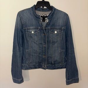 White House Black Market Cropped Denim Jacket Size Women’s 12